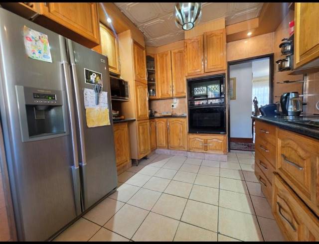 4 BEDROOM HOUSE FOR SALE IN BRACKENDOWNS